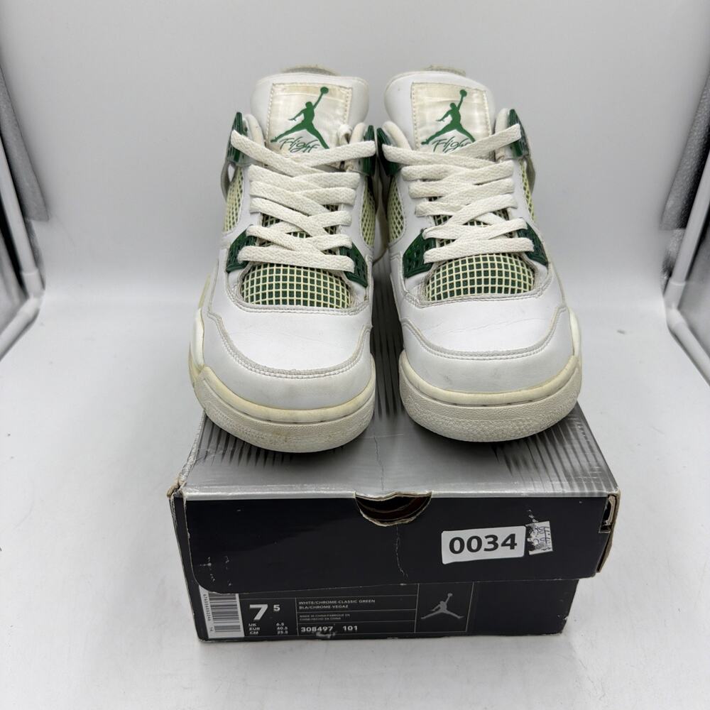 Size 7.5 - Air Jordan 4 Retro 2004 Classic Green